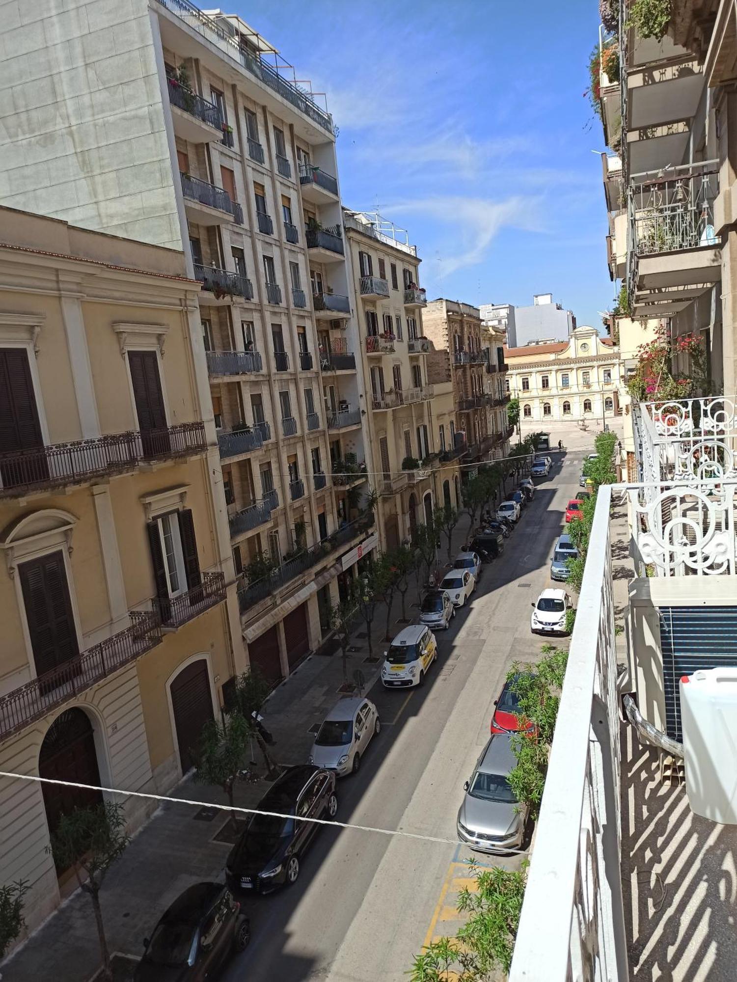 House Of Colors Apartment Bari Room photo