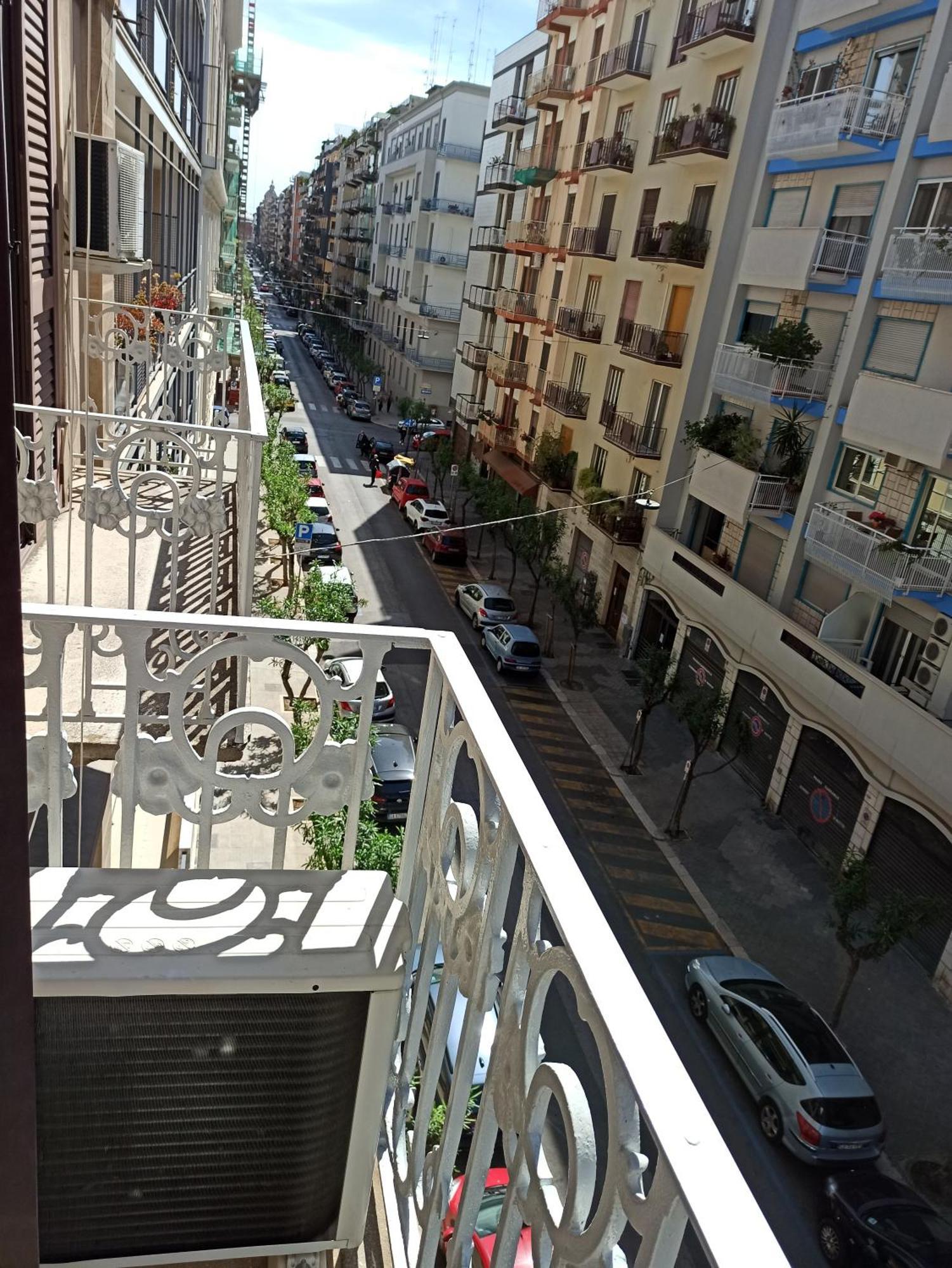 House Of Colors Apartment Bari Room photo